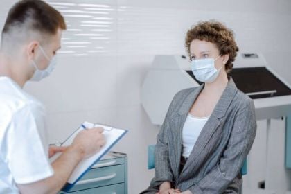 What are the best medical wristbands for women?