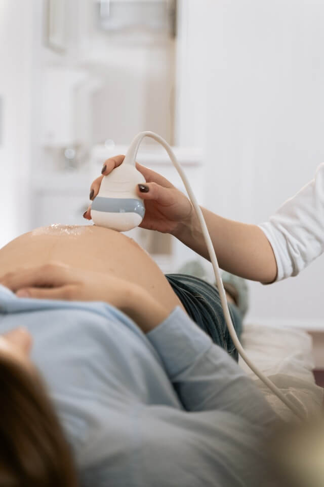 What are the best medical wristbands for women?
