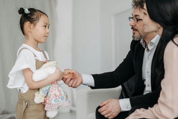 What are the best medical wristbands for children?
